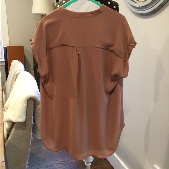 Short sleeve blouse - Picture 2 of 2